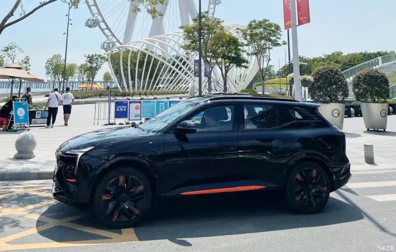 В Сети появились "шпионские" фото нового кросса Hengchi 5 2021