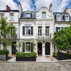 Как разобраться, кто должен устранять протечки крыши в таунхаусе